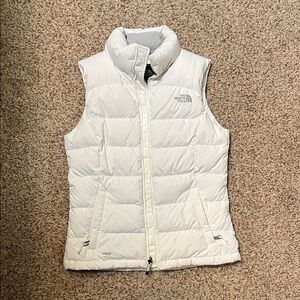 The North Face Women's Ivory Puffer Vest